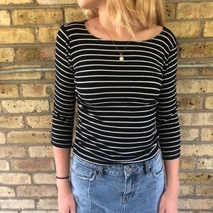 American Eagle stripped top!